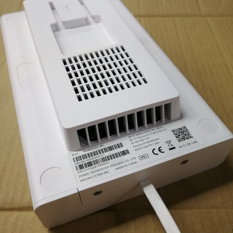Huawei 5G CPE MAX 5 H352-381 POE Outdoor Modem