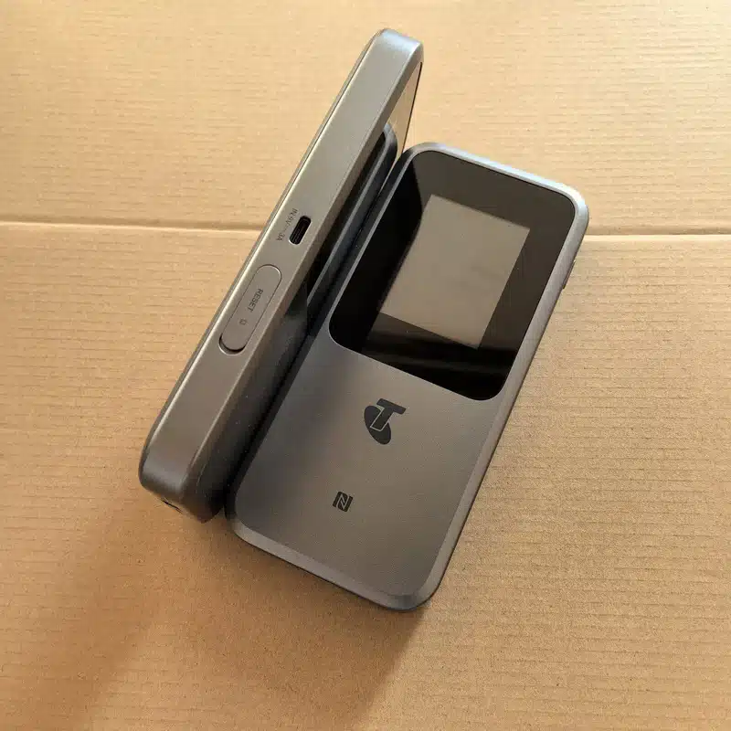 ZTE Telstra 5G Hotspot U50 Pro MU5120 Mobile Wi-Fi 6 Router