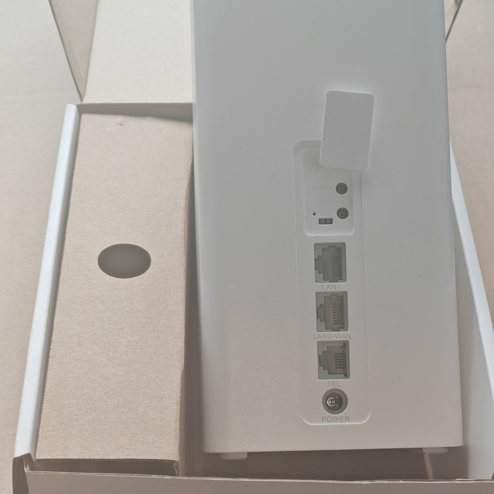HUAWEI 4G CPE Pro 3 B628-350 Dual Band Gigabit WiFi Modem