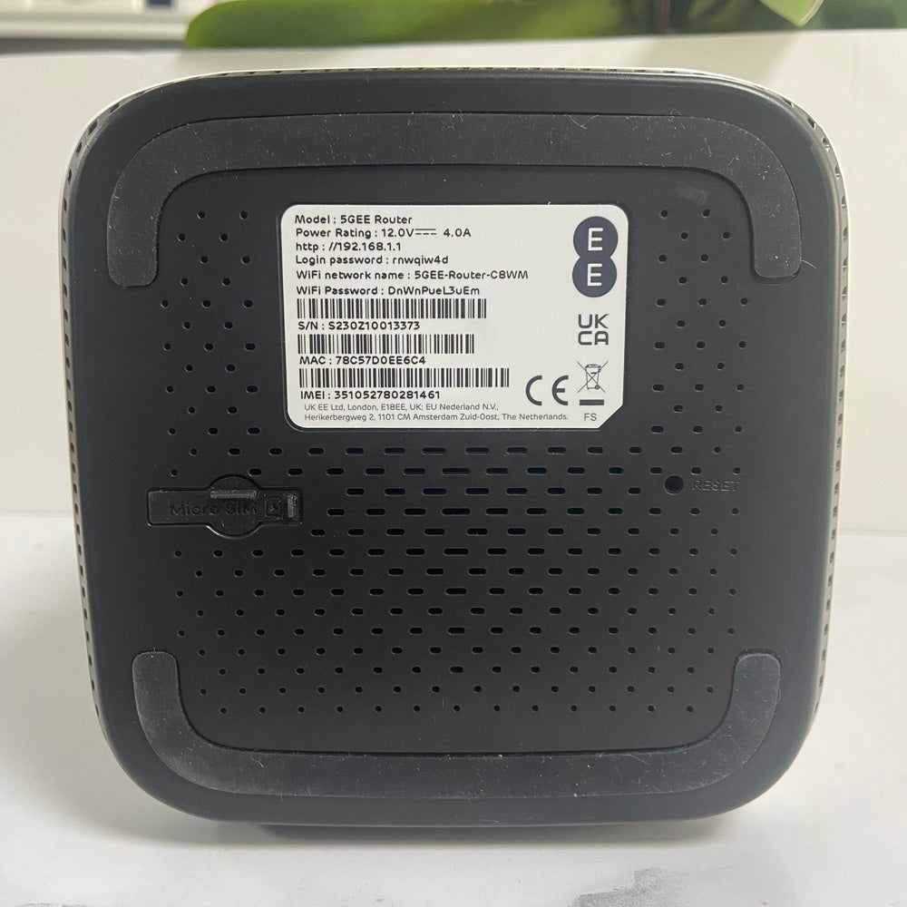Zyxel NR5103 5G NR Indoor Router WiFi 6 CPE Modem (EE Logo)