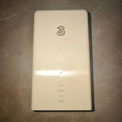 Trois routeurs CPE 5G extérieurs ZTE MC7010 Ethernet 2,5G RJ45 POE