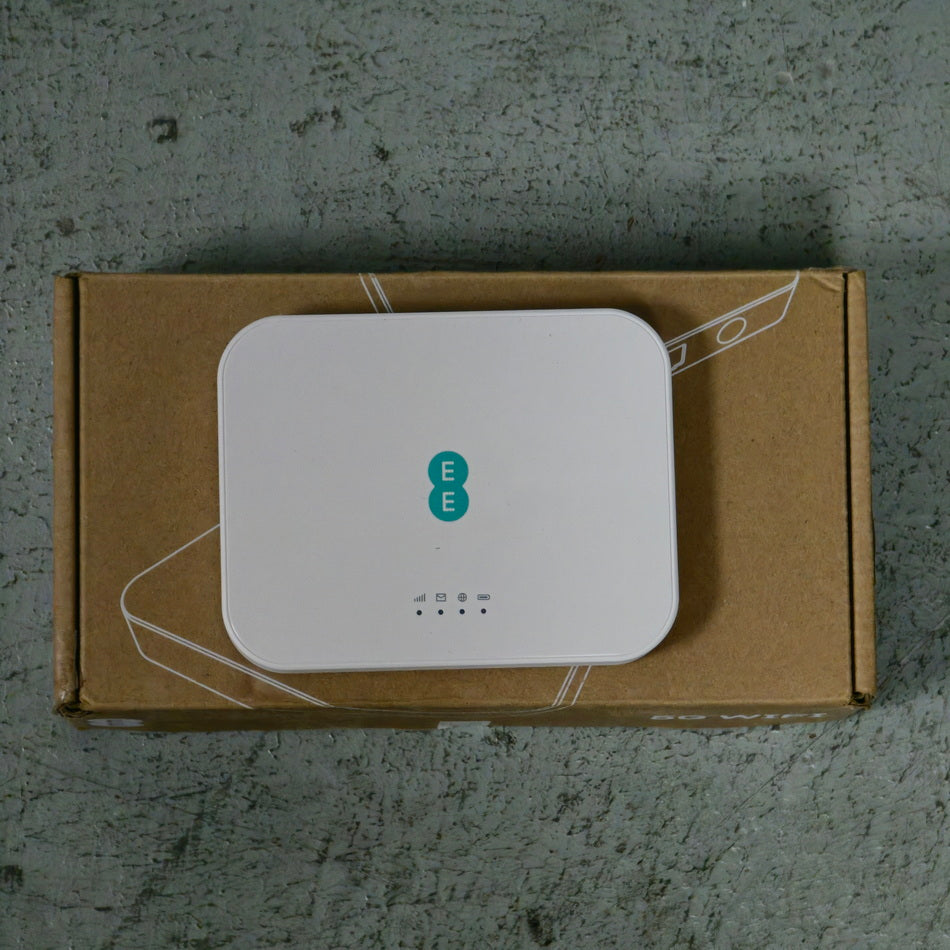 Point d'accès 5G Alcatel 5GEE Mobile WiFi 6 QTAD52E 6460 mAh