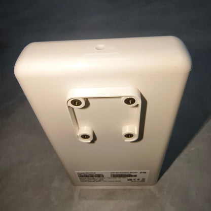Trois routeurs CPE 5G extérieurs ZTE MC7010 Ethernet 2,5G RJ45 POE