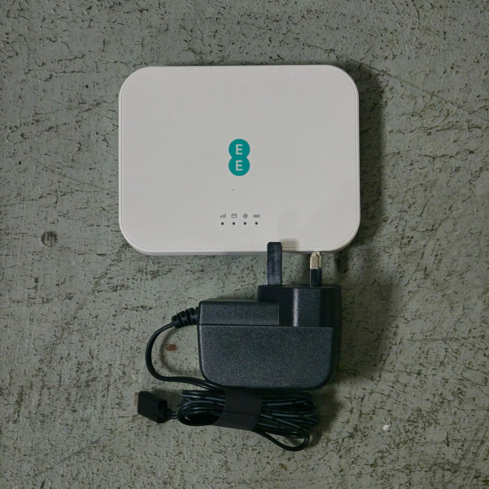 Point d'accès 5G Alcatel 5GEE Mobile WiFi 6 QTAD52E 6460 mAh