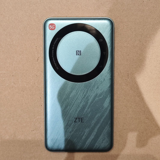 ZTE 5G Pocket WiFi U30 Air 4x4 MIMO NFC 4G LTE Mobile Hotspot